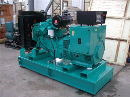任城200kw康明斯柴油发电机组图片 任城200kw康明斯柴油发电机组图片